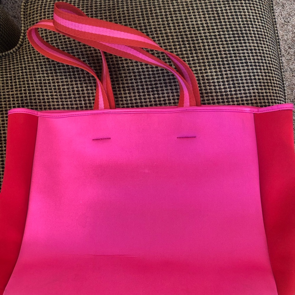 pink and red beach bag- summersvlt brand